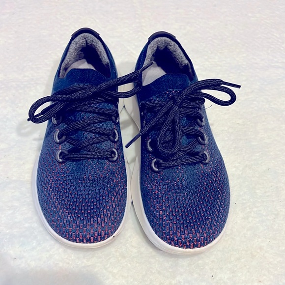 allbirds Shoes - AllBird Women’s Tree Dasher -Puukeko size 6.5